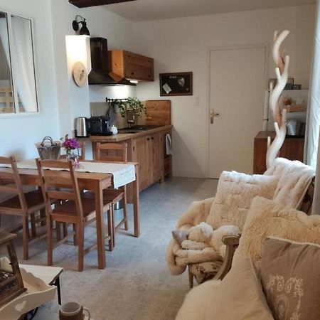 Manoir De La Guignardiere - Charme Et Douceur Chavagne Esterno foto