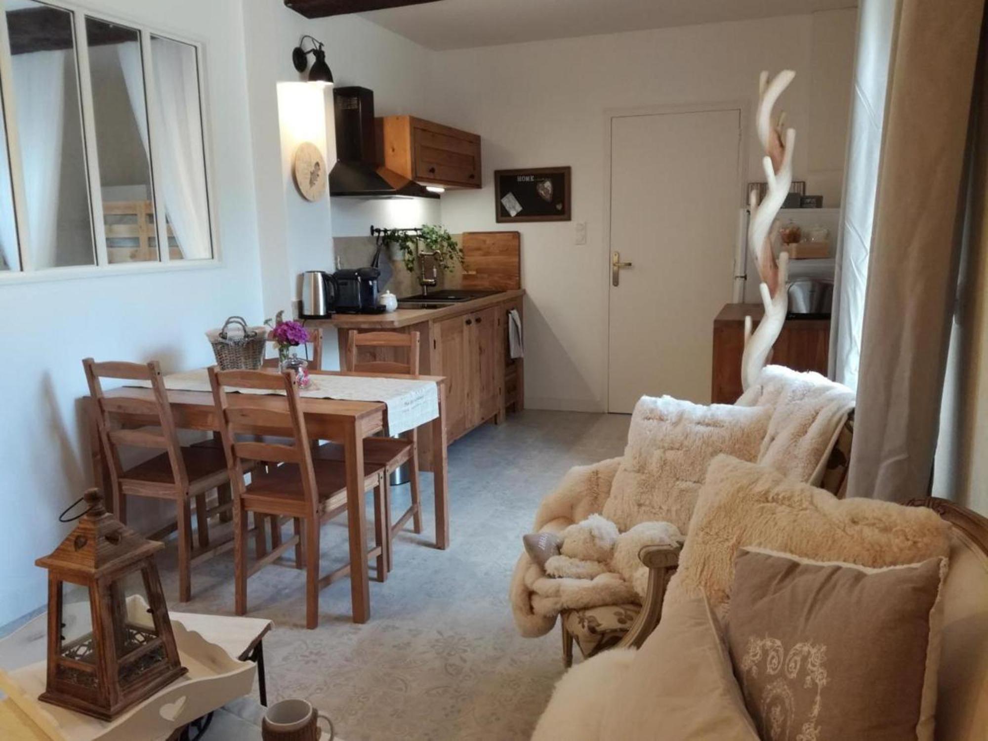 Manoir De La Guignardiere - Charme Et Douceur Chavagne Esterno foto